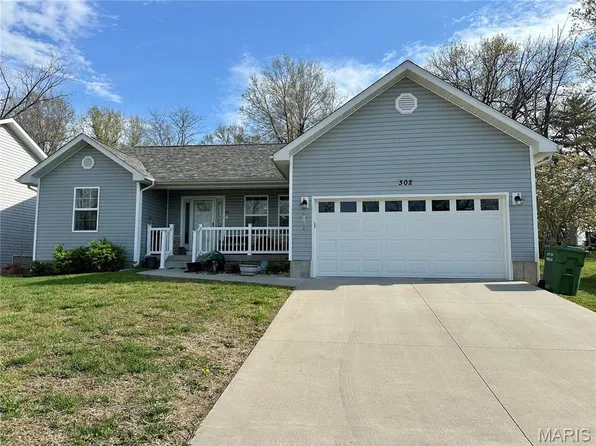 302 Mossman Ln, Rolla, MO 65401