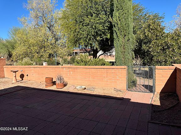 4th image of 160 W Calle Del Chancero