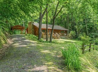 482 Lucille Ln, Burnsville, NC 28714
