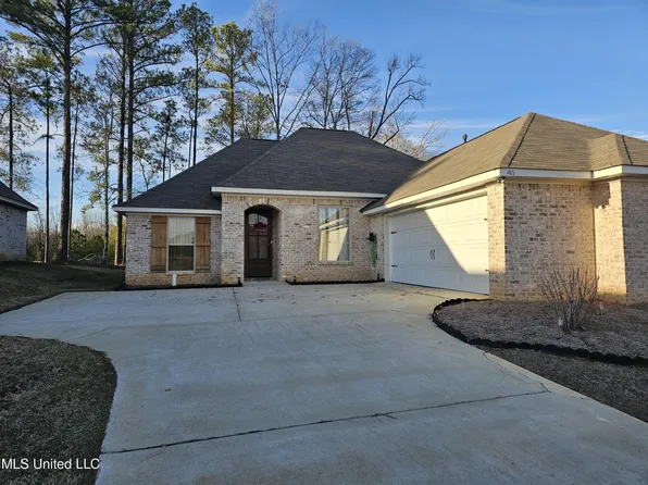 465 Silver Hl, Pearl, MS 39208