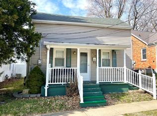 409 S Church St, Waterloo, IL 62298