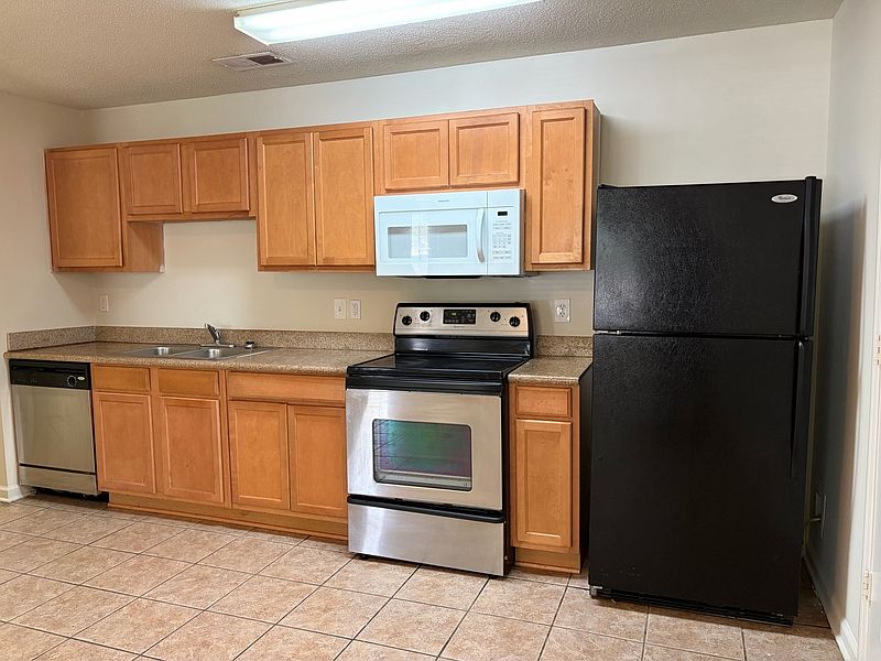 1st image of 3000 S Adams St #422