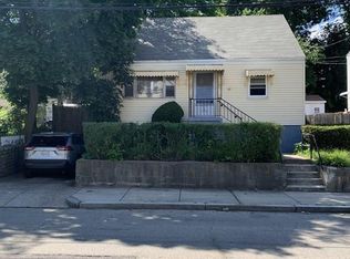 37 Wood Ave, Hyde Park, MA 02136