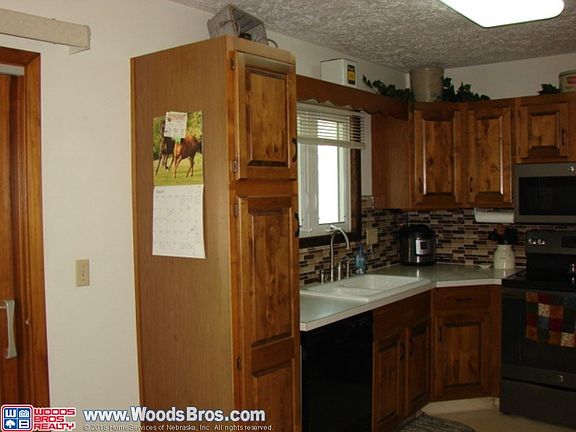 5th image of 516 Kennedy Dr