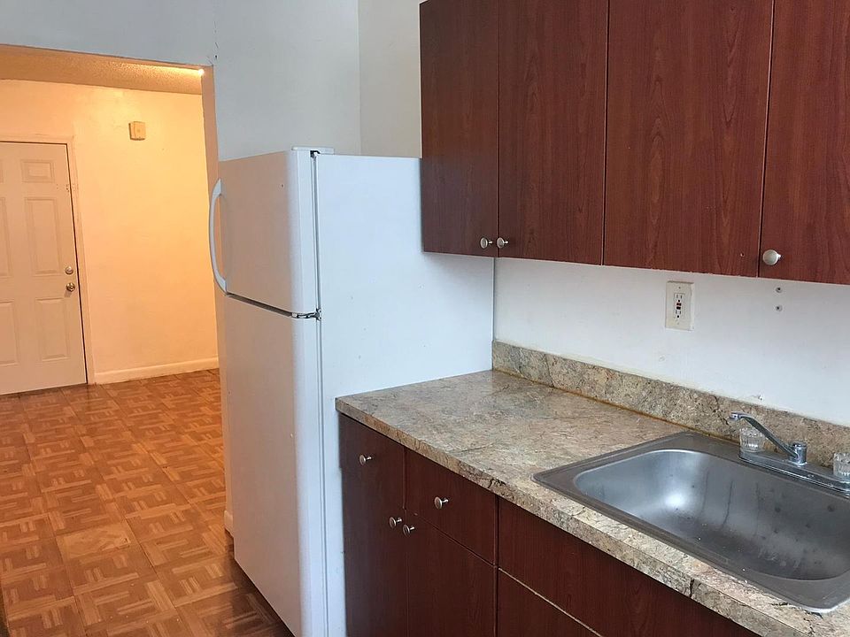 1st image of 1801 NW 2nd Ct #102