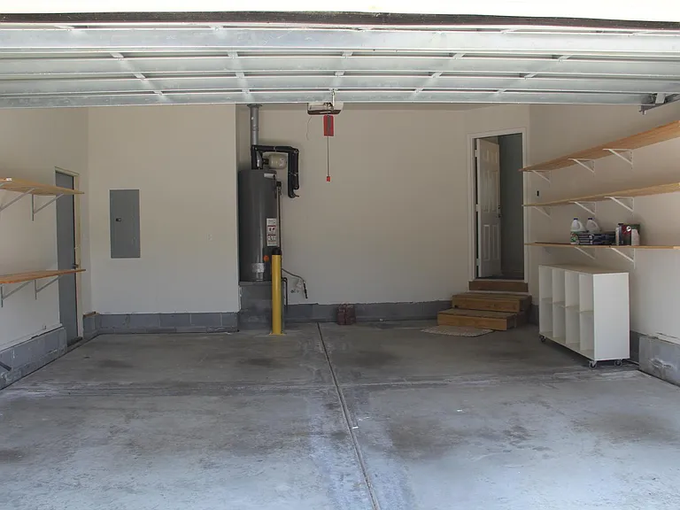 5209 Moss Hill Dr — Photo 23