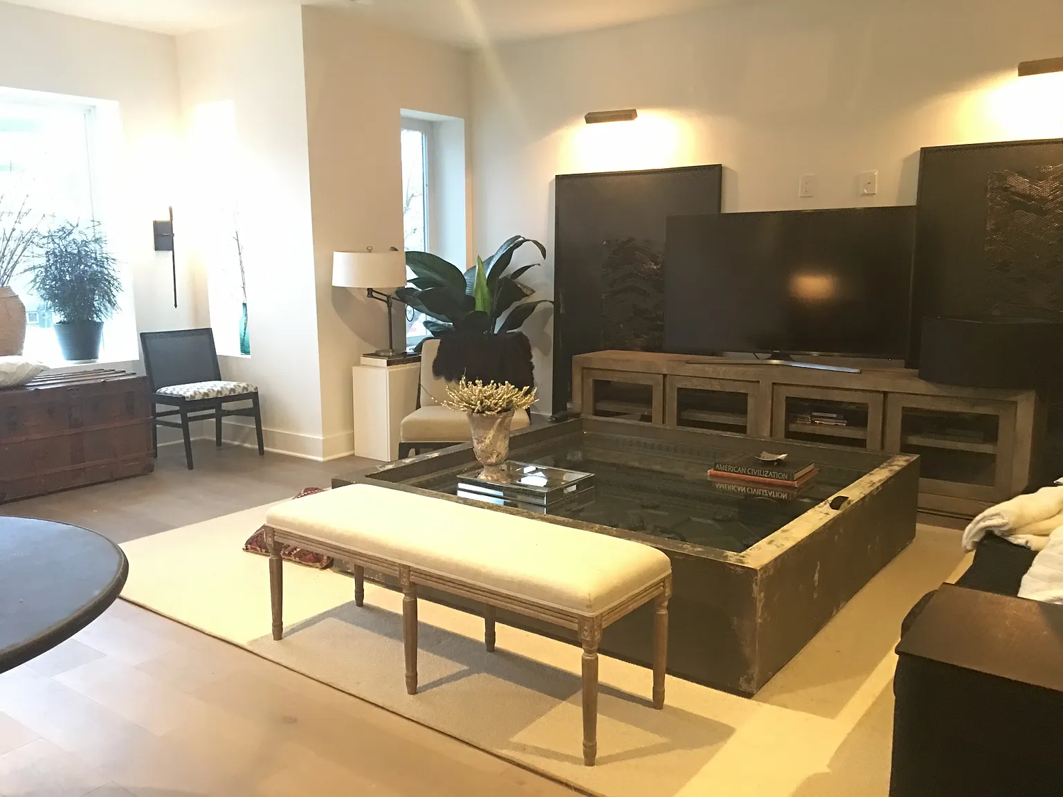 4 bed, 3.5 bath, 2600 sqft, $5,000 — Photo 2