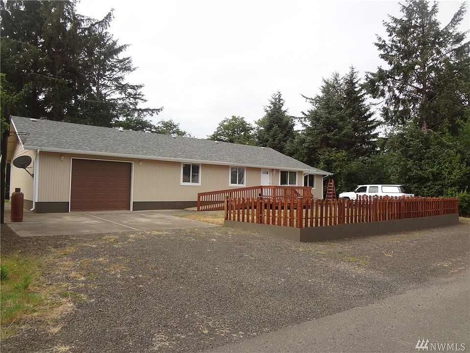 1st image of 593 Cedar Ct NW