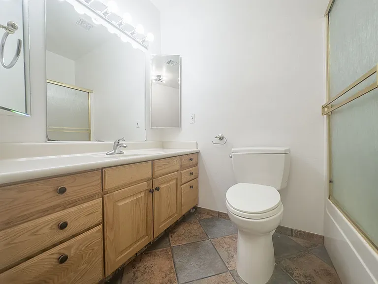 11513 W Kansas Ave — Photo 17
