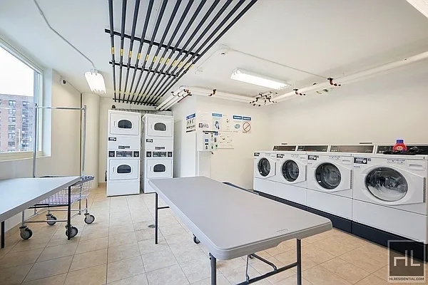 Rented by Highline Residential | media 20