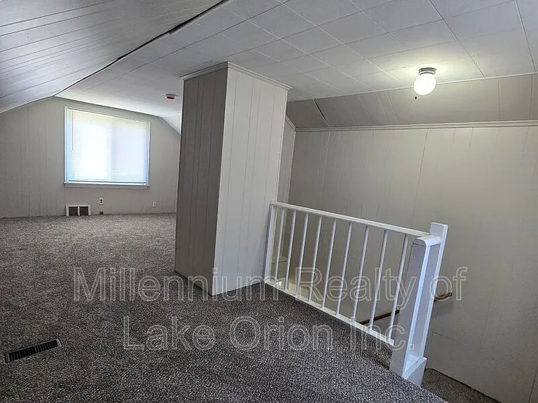 136 W Princeton Ave — Photo 25