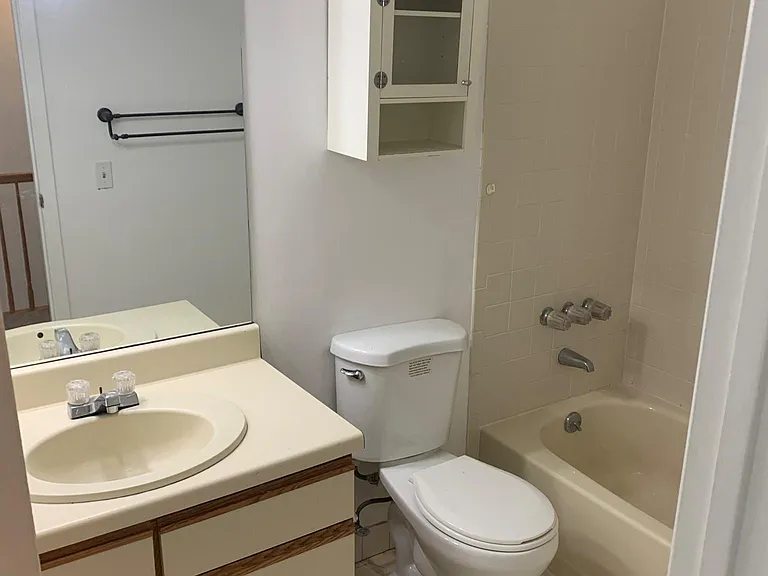 503 Sara Cir — Photo 9