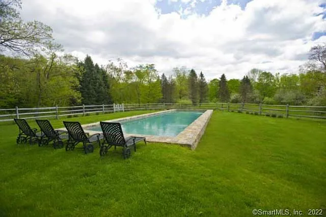 7 bed, 9.0 bath, 15000 sqft, $44,900 — Photo 4