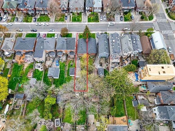 2nd image of 284 Fairlawn Ave