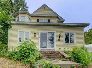 22 Stafford Rd, Mansfield, CT 06250