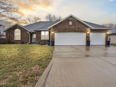 667 W Juan Tabo Lane, Republic, MO, 65738