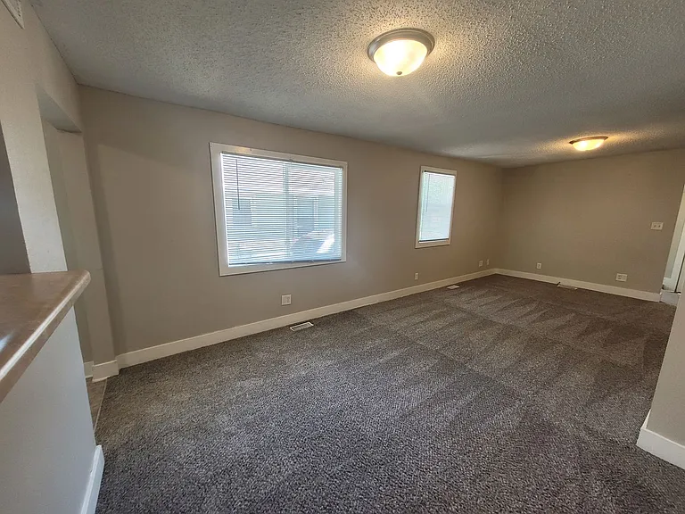 2026 Des Moines St — Photo 5