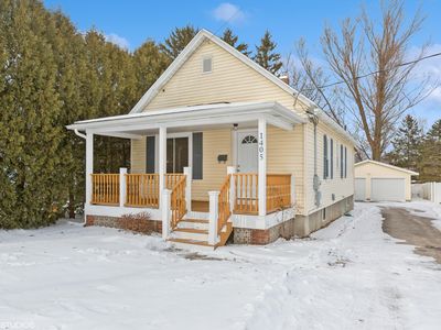 1405 Marion Ave, Saint Joseph, MI, 49085
