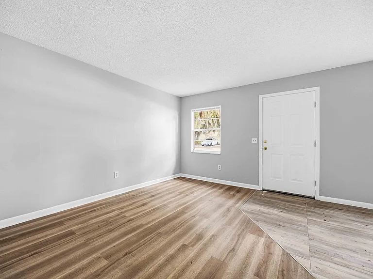 3018 Allred Dr #C — Photo 2