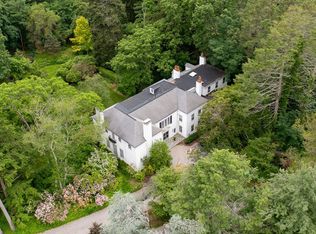 1073 Brush Hill Rd, Milton, MA 02186