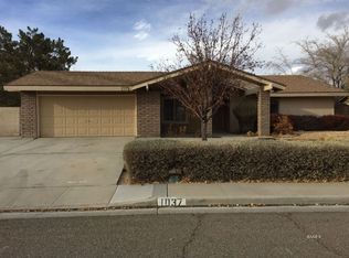 1037 N Sierra View St, Ridgecrest, CA 93555