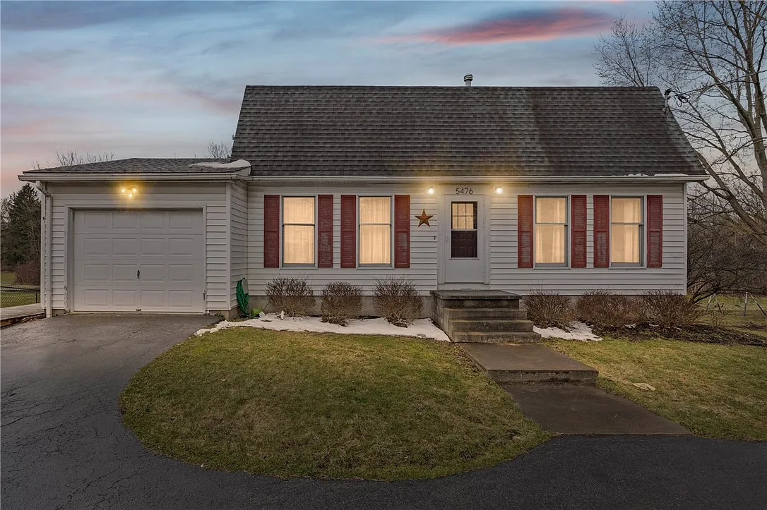 5476 Ellicott Street Rd photo 1