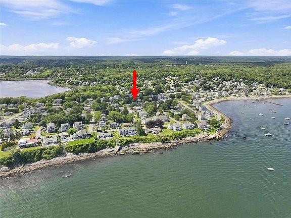 2nd image of 39 Treasure Rd