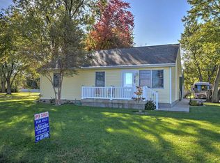 2185 W Riedel Ave, Decatur, IL 62526