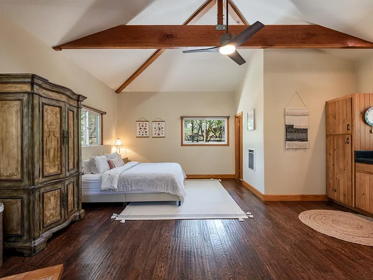 300 Shiloh Valley Ct — Photo 35