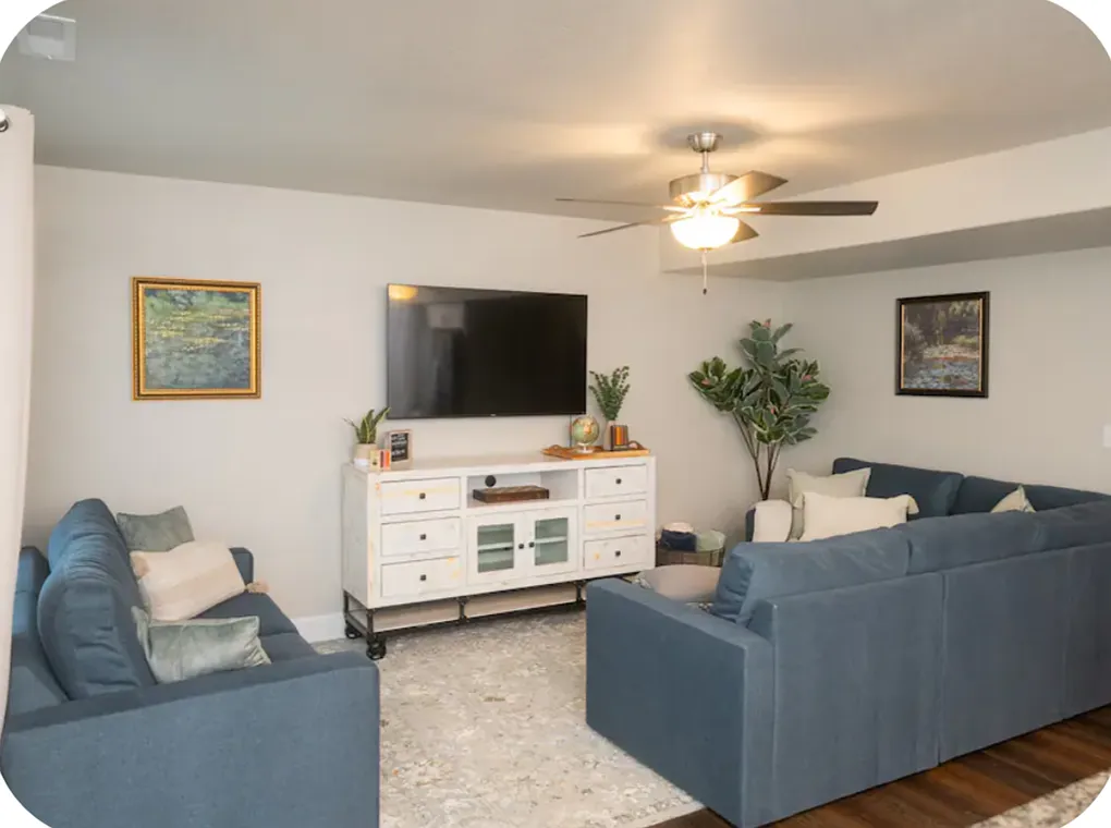 4 bed, 1800 sqft, $1,950 — Photo 1