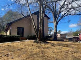 100 Lisa Ct, Easley, SC 29640