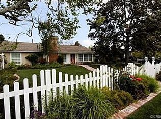 6046 Rhodes Ave, North Hollywood, CA 91606