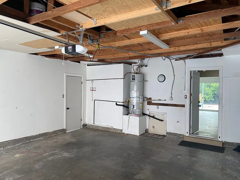 1773 Weston Cir — Photo 31