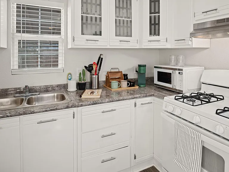 783 El Centro Ave — Photo 26