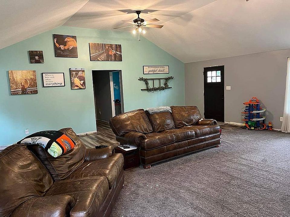 Large family room 