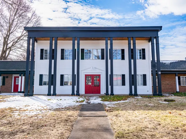 57 Monroe Ave #3, Pittsford, NY 14534