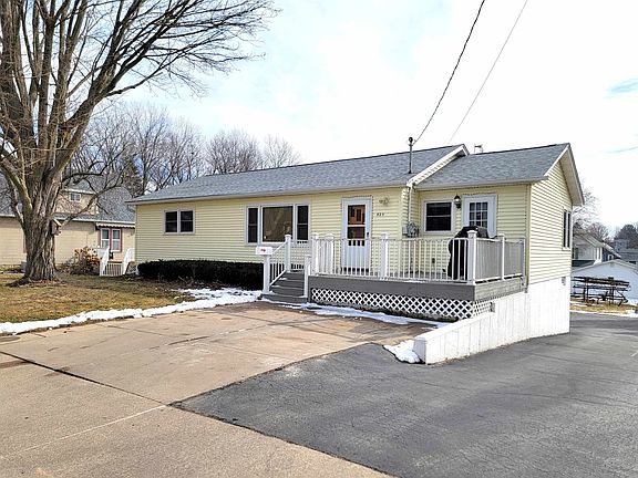 2nd image of 425 Jefferson St