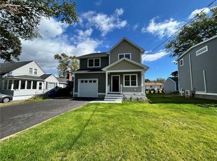 45 Bellevue Ave, Westerly, RI 02891