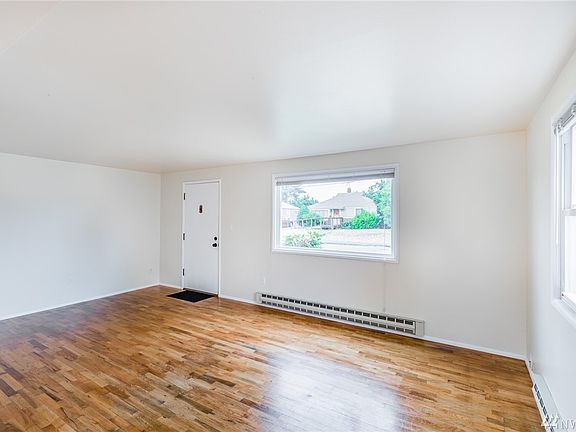 5th image of 1022 S Meyers St