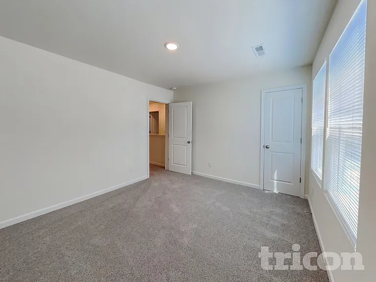 109 Sunwood Ct — Photo 25