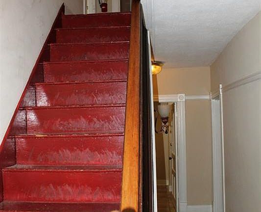 4th image of 109 N Main St