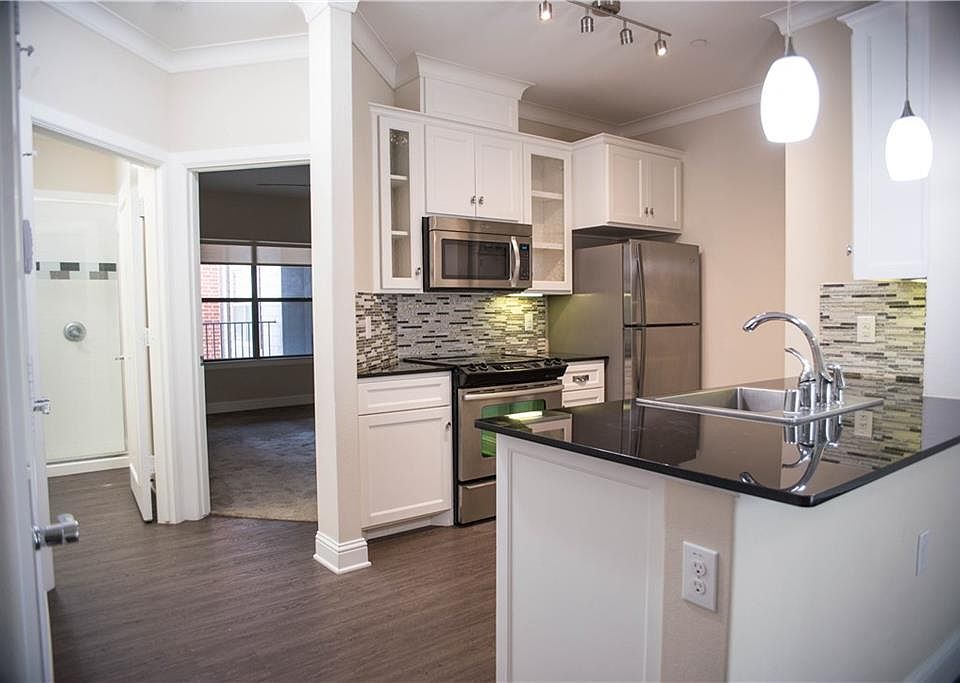 1st image of 4554 Glenwick Ln APT 3206