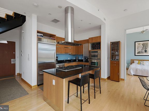 5th image of 1413 P St NW APT 601
