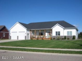 725 Anderson Way, Alexandria, MN 56308