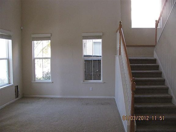 2nd image of 5718 Eisenhower Dr