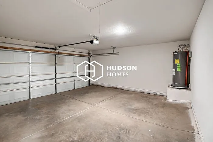 2404 E Cornell St — Photo 11