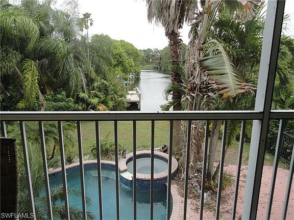 2nd image of 27011 Flamingo Dr