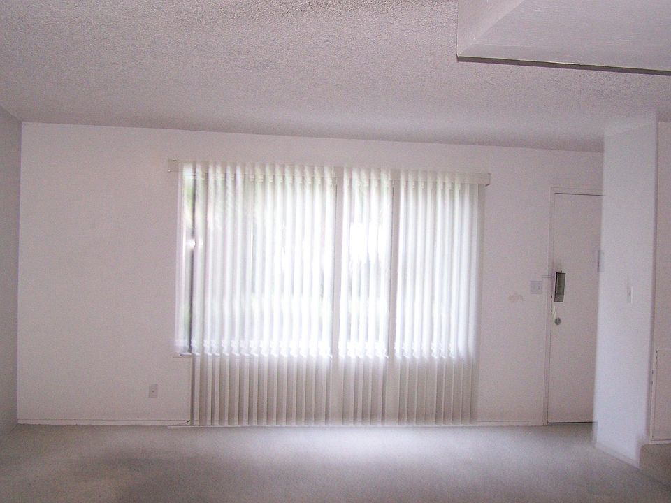 2nd image of 5188 E Ashlan Ave APT 121