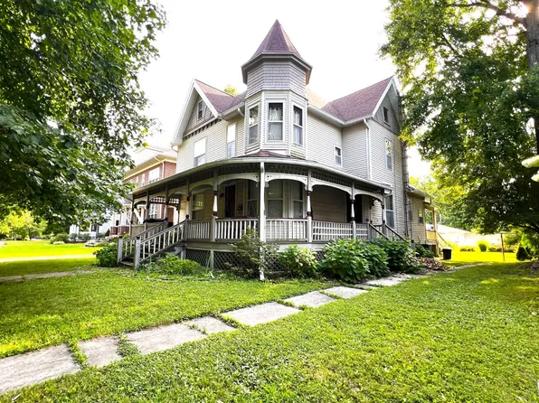 407 S Elliott St, Olney, IL 62450