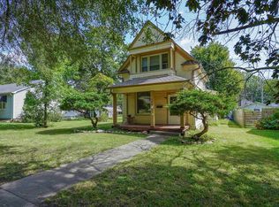 308 New Jersey Ave, Holton, KS 66436